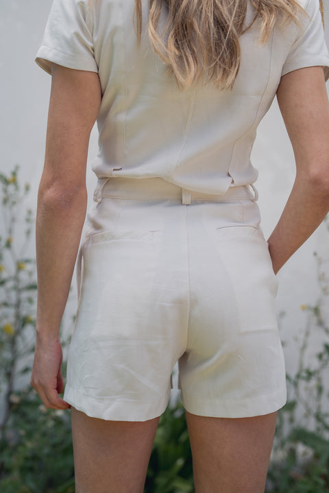 Short Brupestis Crema