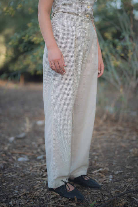 Pantalón Plusiotis Beige Puntos