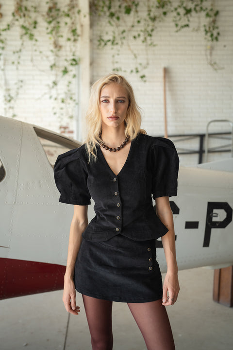 Falda Short Hexapoda Cotelé Negro