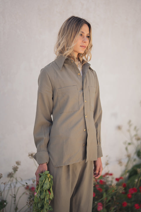 Blusa Hippodamia Verde Militar