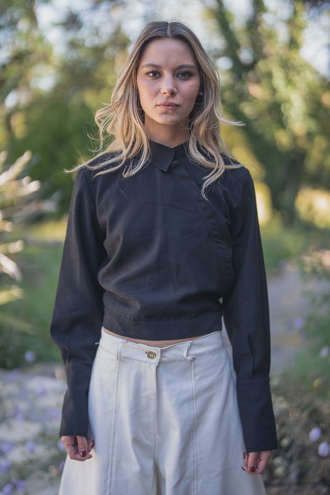 Blusa Acalyptus Negra